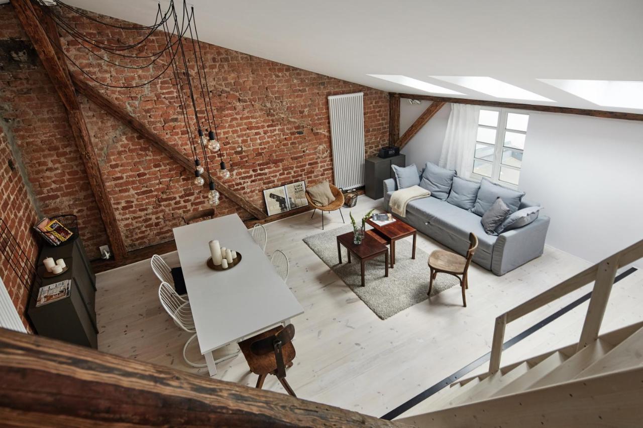 Old New - Prime Location On Main Square Apartment คราคูฟ ภายนอก รูปภาพ